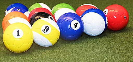 Soccerpool Billiard footballs in size 4 + 3, advertisement balls